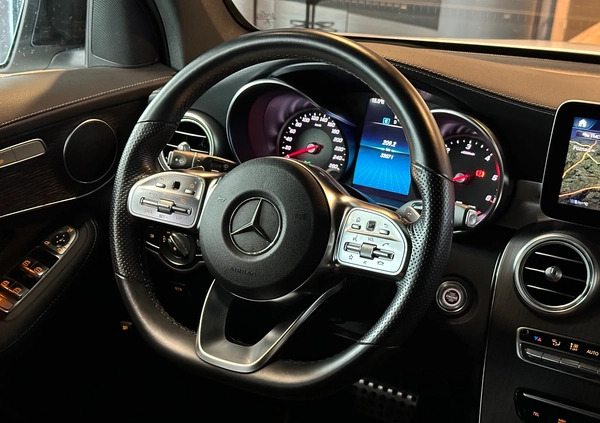 Mercedes-Benz GLC cena 199900 przebieg: 33071, rok produkcji 2020 z Barlinek małe 326
